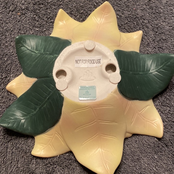 PartyLite Poinsettia Candle Holders - Picture 5 of 8